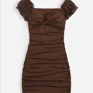 donating soon🚩Brown Ruched Front Tie Dress